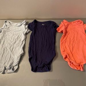 Kyte Baby Bodysuit Bundle Excellent Used Condition